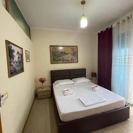 VlorëComfy Apartamentアパートメント エクステリア 写真