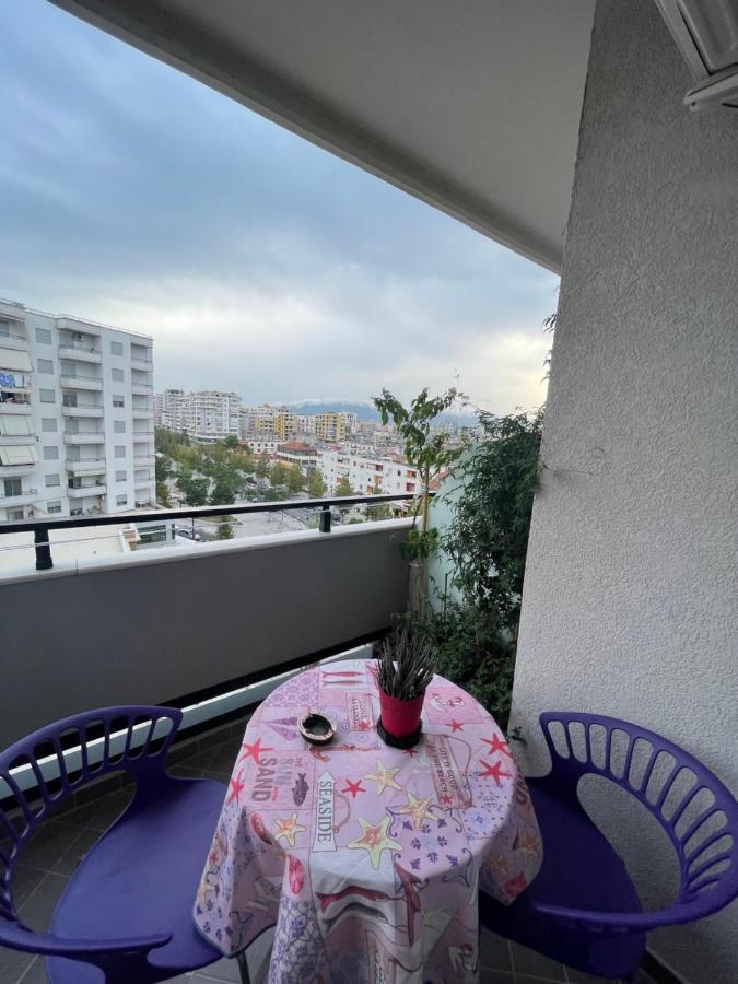 VlorëComfy Apartamentアパートメント エクステリア 写真