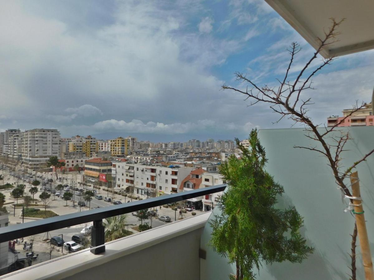 VlorëComfy Apartamentアパートメント エクステリア 写真
